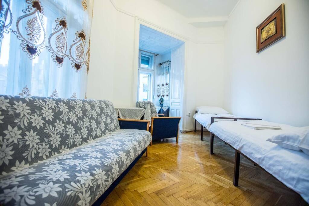 Keleti Apartment City Center Big Flat Bedroom Private Use Budapeşte Dış mekan fotoğraf