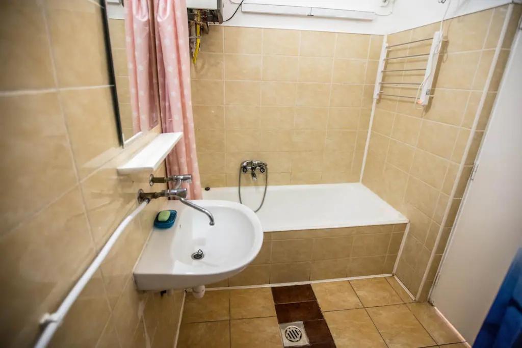 Keleti Apartment City Center Big Flat Bedroom Private Use Budapeşte Dış mekan fotoğraf
